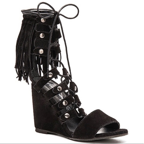 Solstice Fringe Wedges - Picture 4 of 7